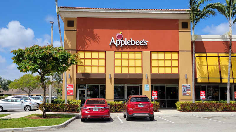 Applebee's Neighborhood Bar & Grill Ordered Closed Due to 20 Food and Safety Violations