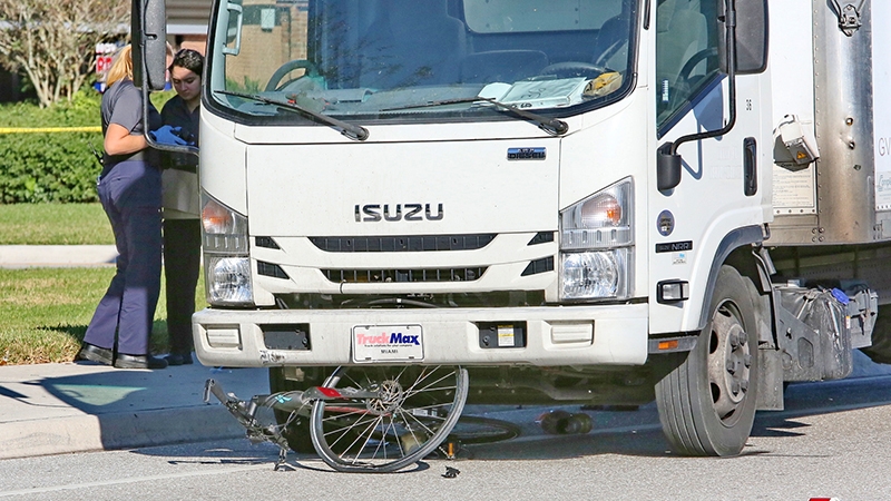 Bicyclist Injured When Hit by Box Truck in Coral Springs