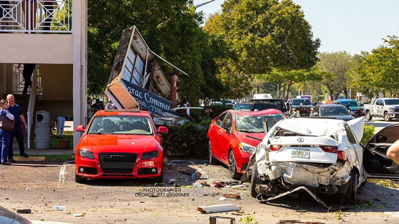 Fatal Multi-Vehicle Crash in Tamarac Leaves One Dead, Five Injured