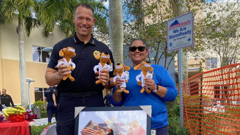 eterans Networking Alliance Honors First Responders on National Day