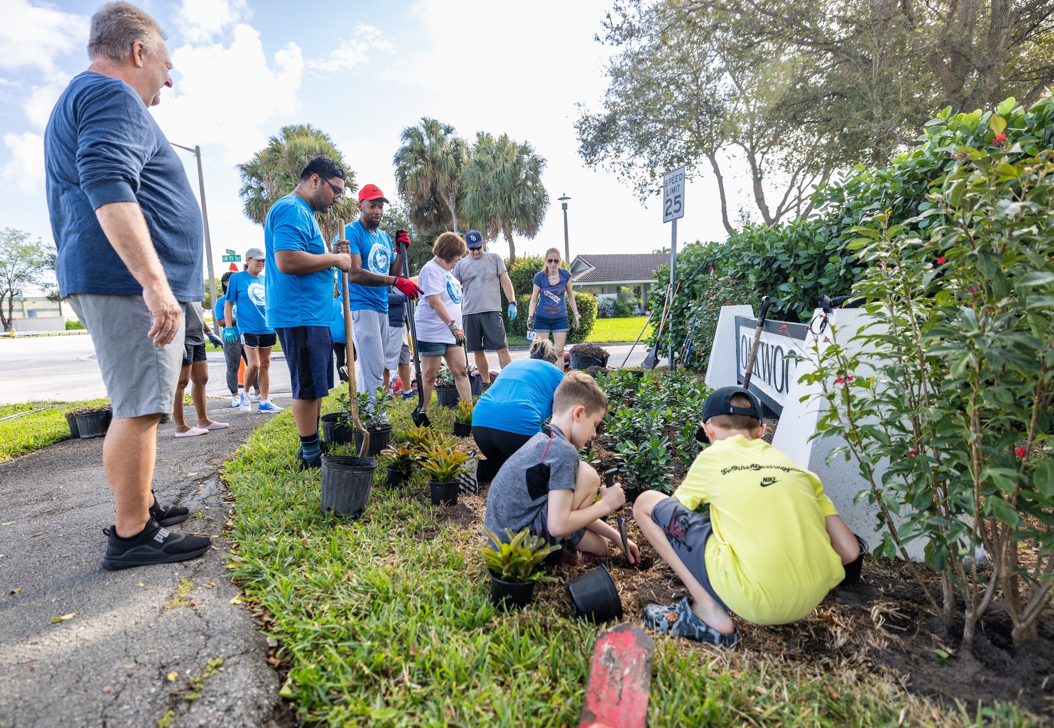 Oakwood Neighborhood Shines with New Landscaping and Revamped Entrance Sign Thanks to Resident and City Efforts