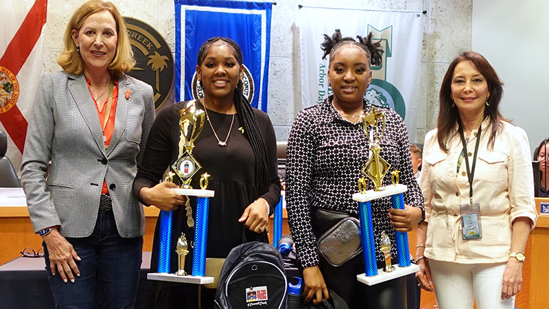 Coconut Creek Police Celebrates Local Heroes with its "Do The Right Thing" Award
