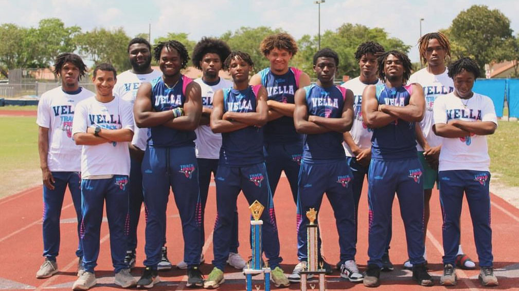 J.P. Taravella Track and Field Team Wins District Championships