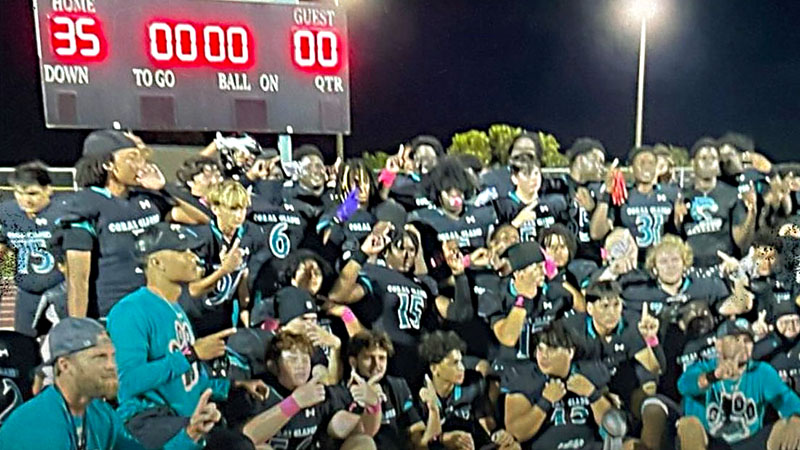 Coral Glades Football Wins Swamp Bowl. {Coral Glades Athletics}