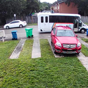 Sunrise Resident Clashes with Broward County Transit Over Blocked Driveway
